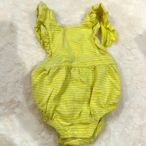 Cat and Jack baby romper 0-3months